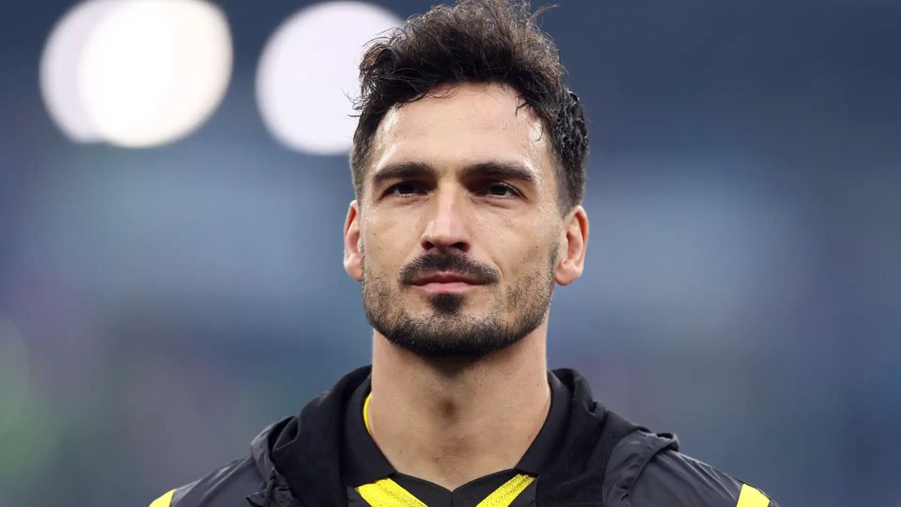 Germany defender Hummels football huttaalanee 