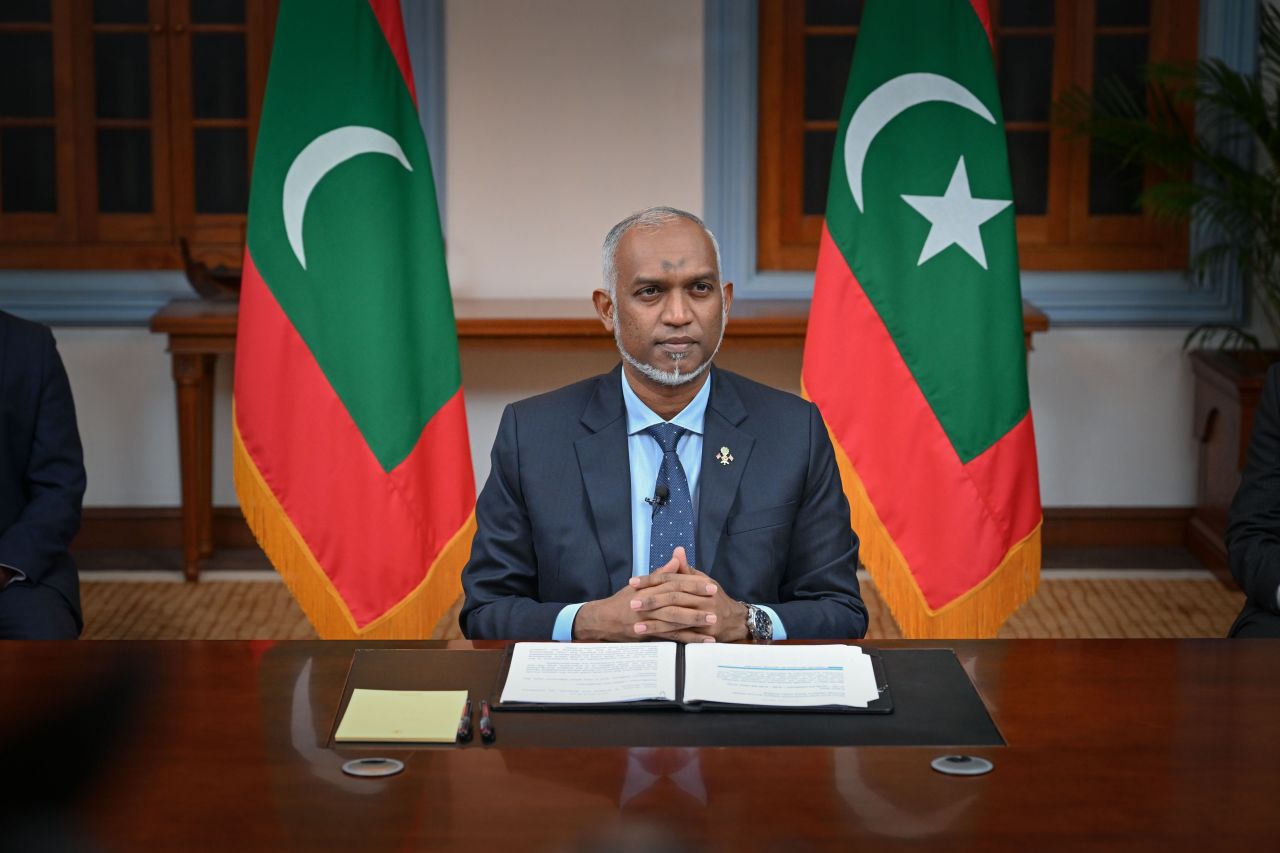 Feenan goss ulhunu kujjaa maruvumaa gulhigen Raees ge thauziyaa