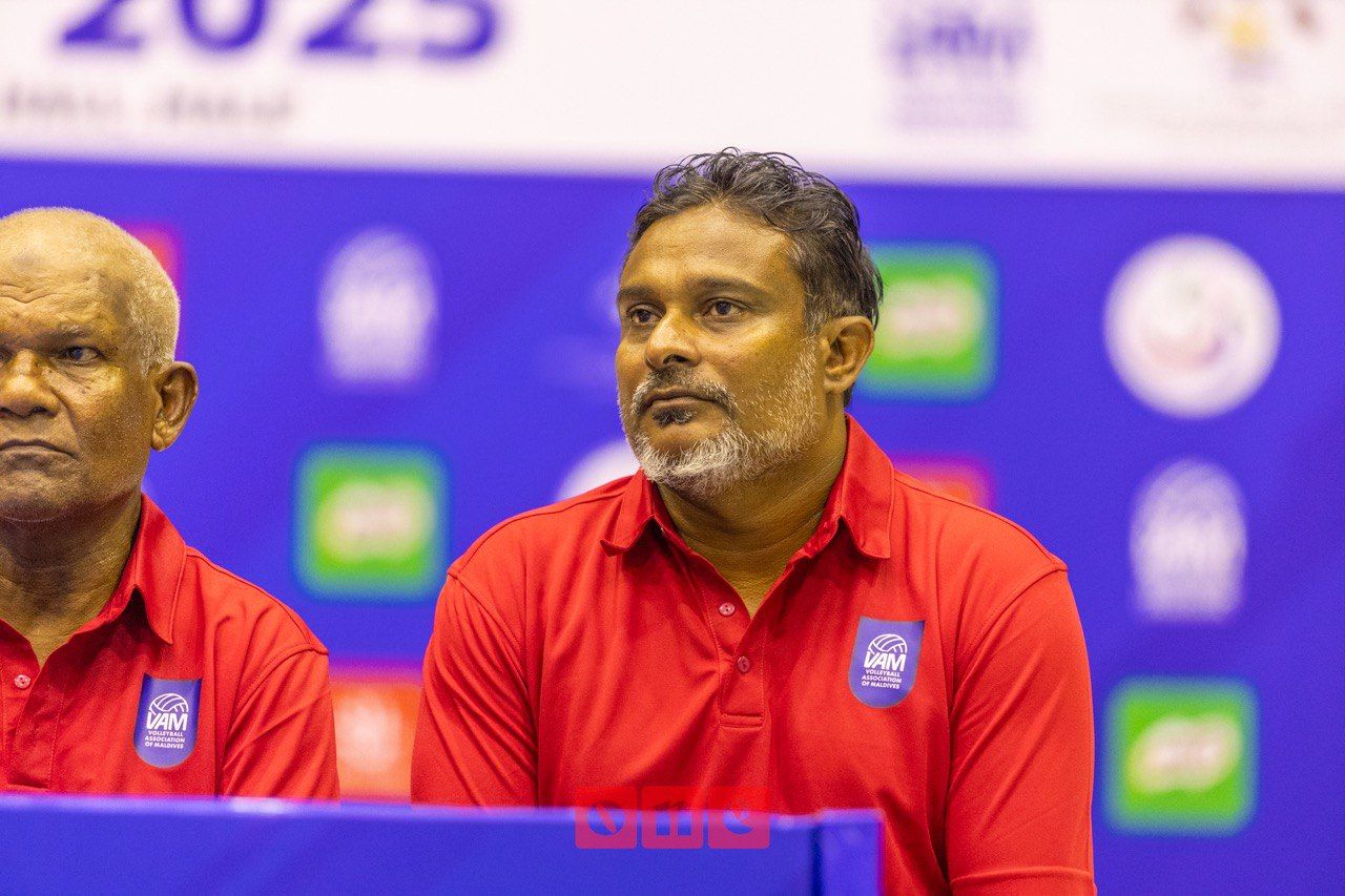 ވީއޭއެމްގެ އާ ކޯޗު، އިރާނުގެ އަލީ ޕޯ ރަސްމީކޮށް ތައާރަފްކުރުން
