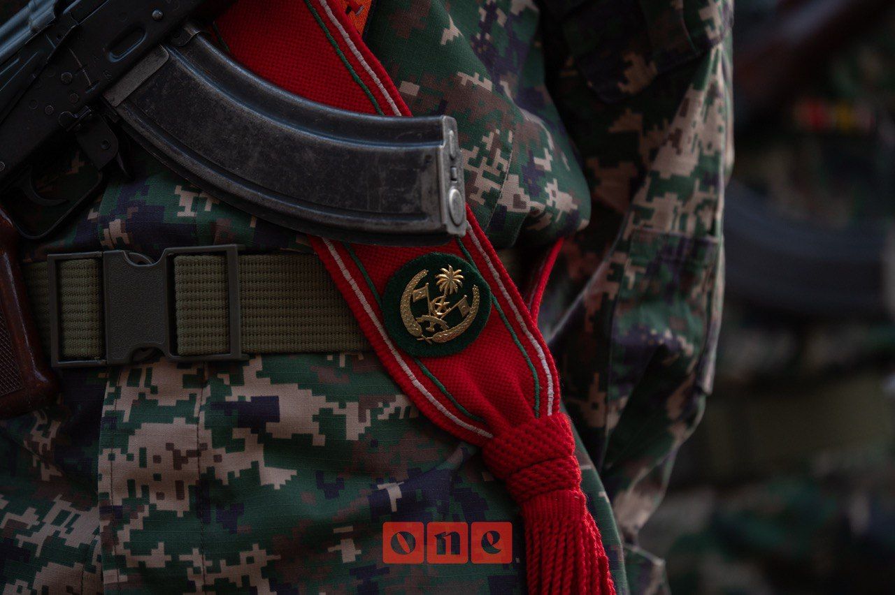 ވަން ފޮޓޯ: ސިފައިންގެ 133 ވަނަ އަހަރީ ދުވަހުގެ ޕެރޭޑް