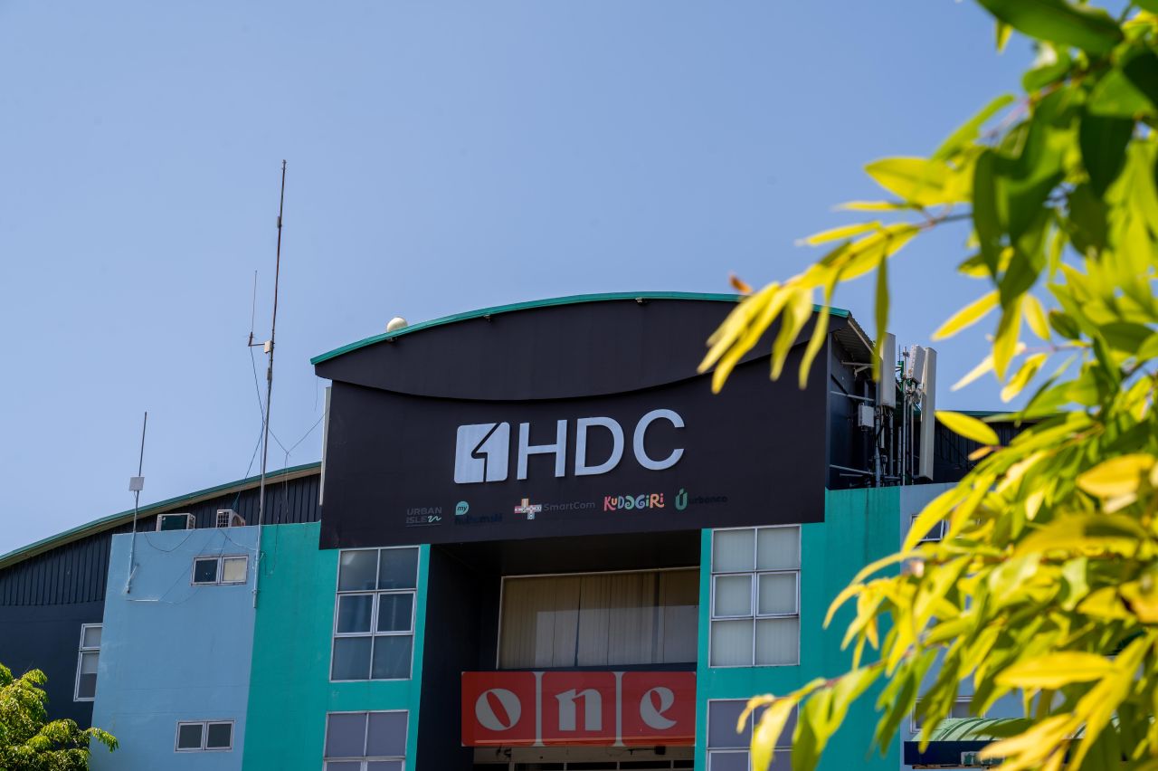 HDC ge laptop thah vagah nagai vikkaali meehaa 9 mahah jail ah