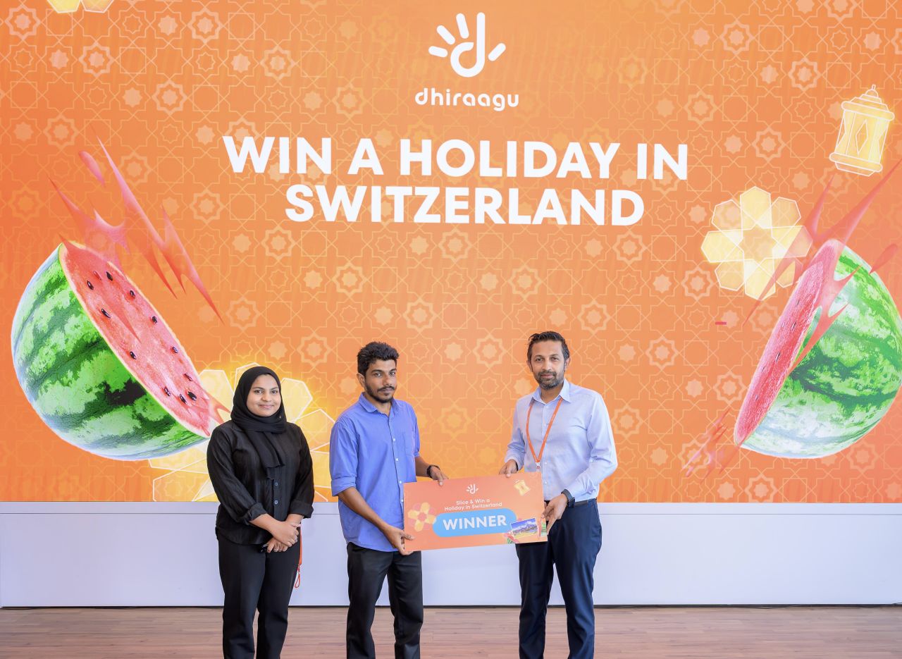 ''Karaa falhaigen'' Switzerland dhathuru libunu naseebuveriyaa ah Dhiraagun inaamu havaalu koffi 