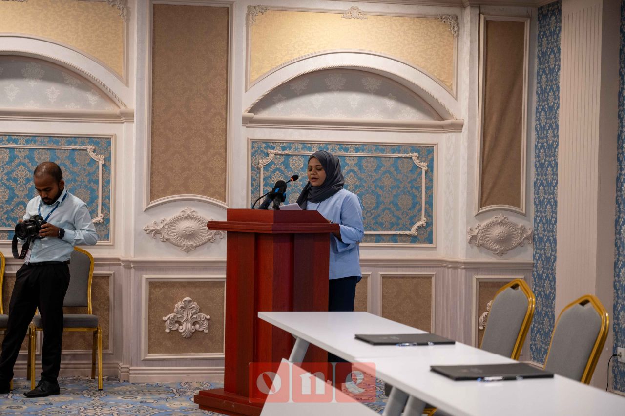 ވަން ފޮޓޯ: ދެ ހޮސްޕިޓަލެއް ޓާޝަރީ ފެންވަރަށް ބަދަލުކުރުމުގެ މަސައްކަތް ހަވާލުކުރުން 