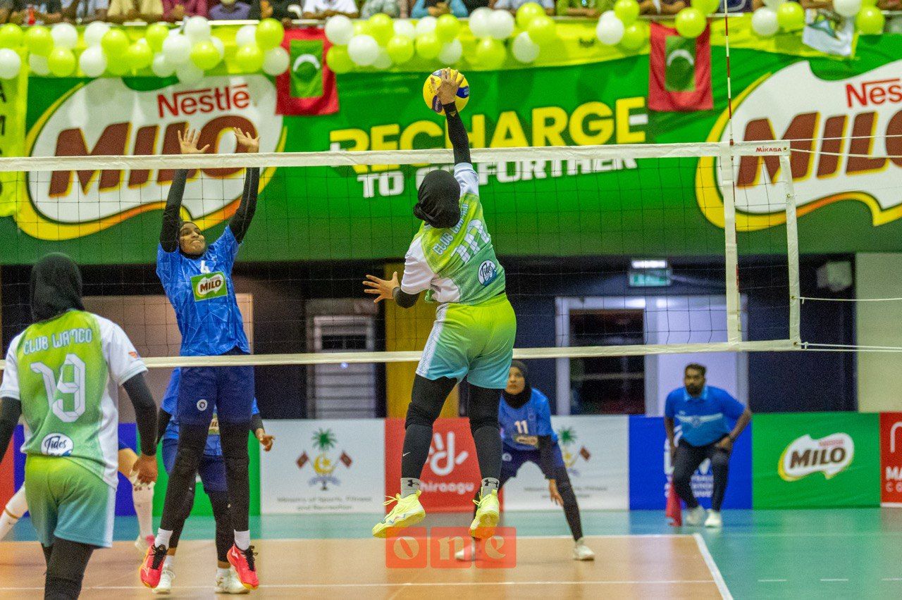 ވަން ފޮޓޯ: ވެމްކޯ ކައިރިން ބަދަލު ހިފައި، ޕޮލިހުން ލީގު ނެގުން