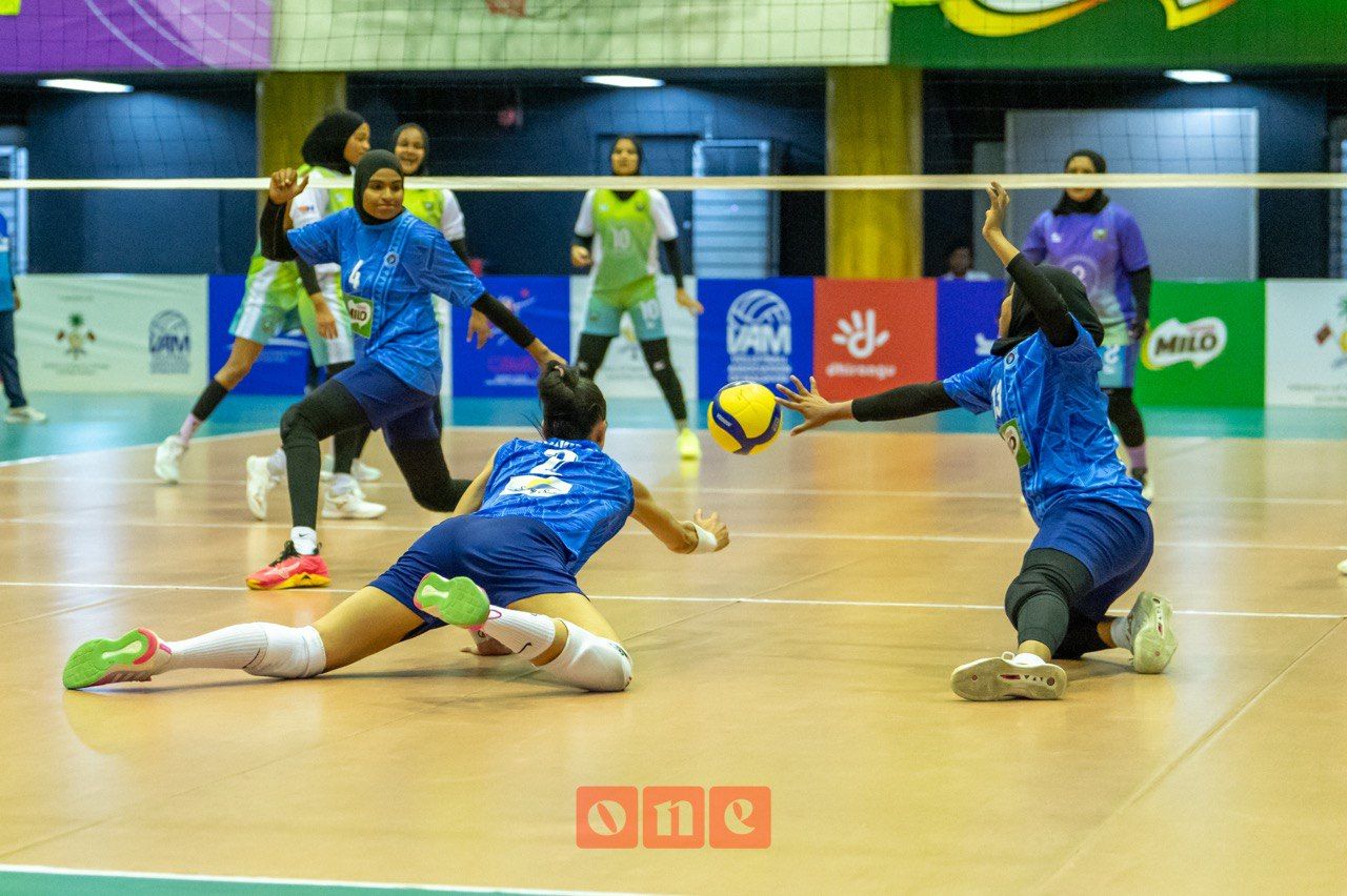 ވަން ފޮޓޯ: ވެމްކޯ ކައިރިން ބަދަލު ހިފައި، ޕޮލިހުން ލީގު ނެގުން