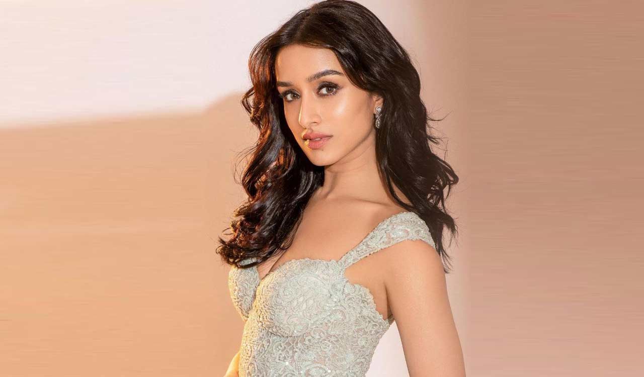 Shraddha Kapoor film thakah nagaa fee dheguna ithuru kohffi 