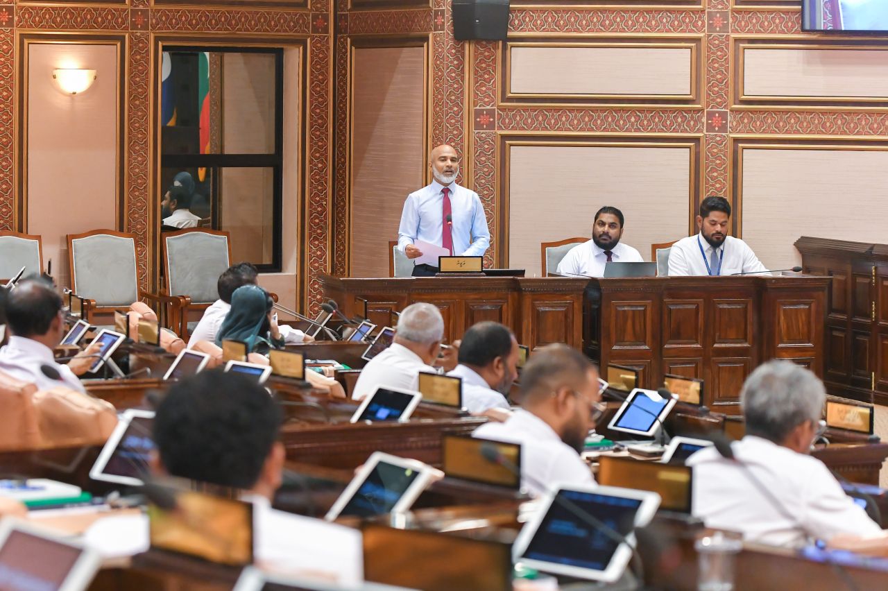 Huttifaivaa School thakuge masakkaiy fashan 260 million rufiyaa dhakkaifin: Minister