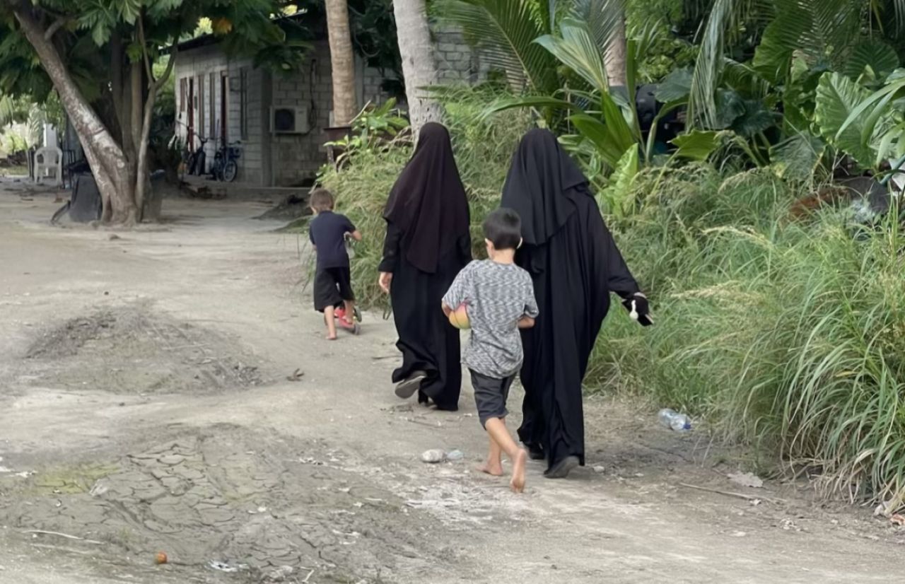Visa nethi raajjeygai ulhunu France aailaa fonuvaalaifi