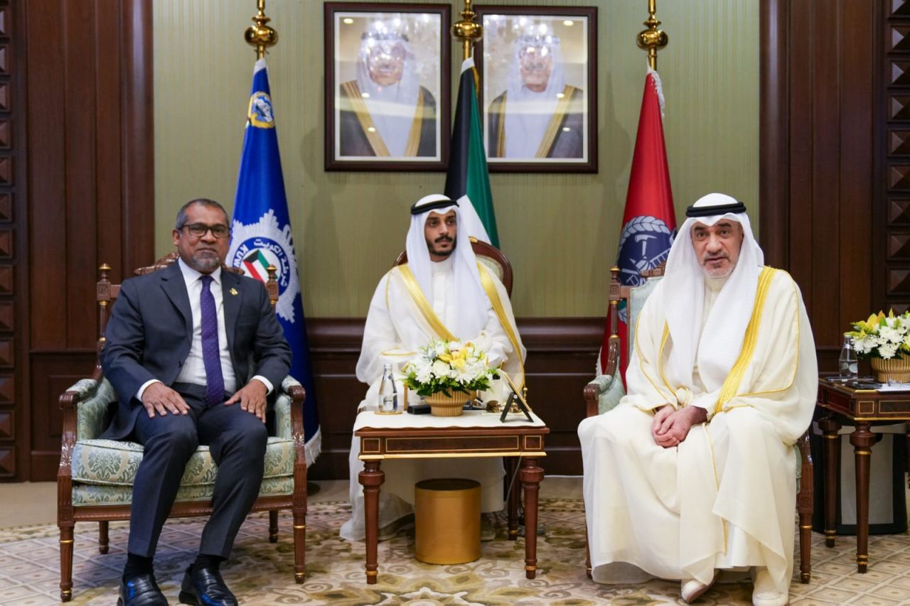 Minister Khaleel Kuwait ge Acting PM aa bahdhalukurahvaifi 