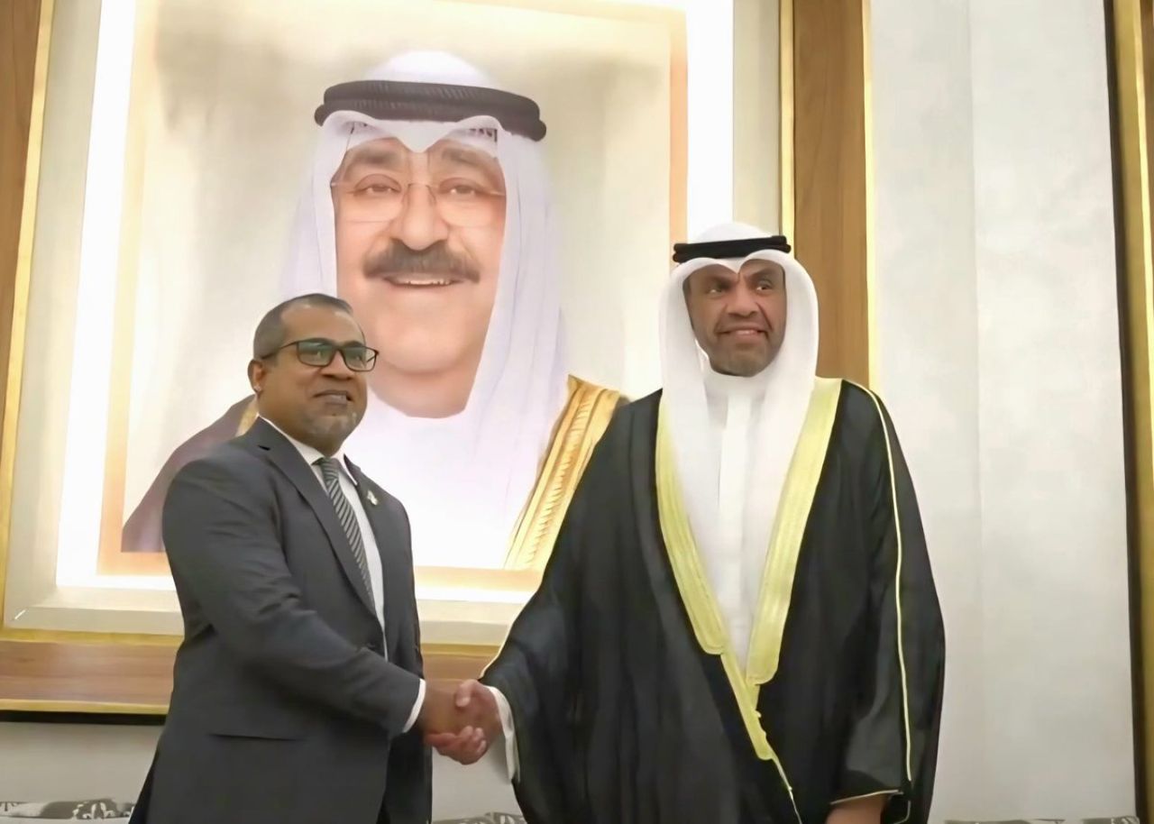 Igthisoadhee ron'gun gulhun badhahikuran Kuwait aa eku mashvaraa koffi 