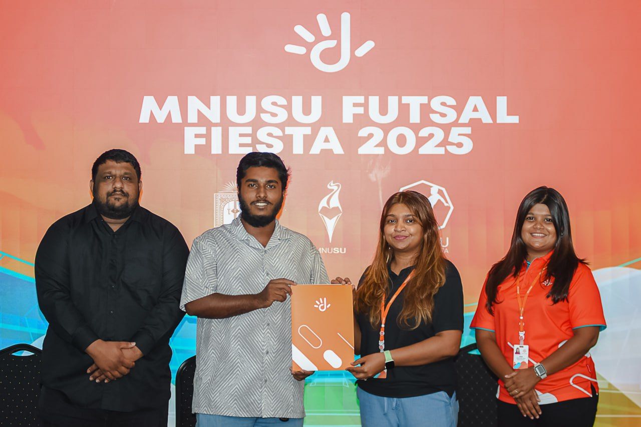 Dhiraagu MNSU Futsal Fiesta: 500 ahvureh gina kulhuntherinaa eku mirey fashanee!