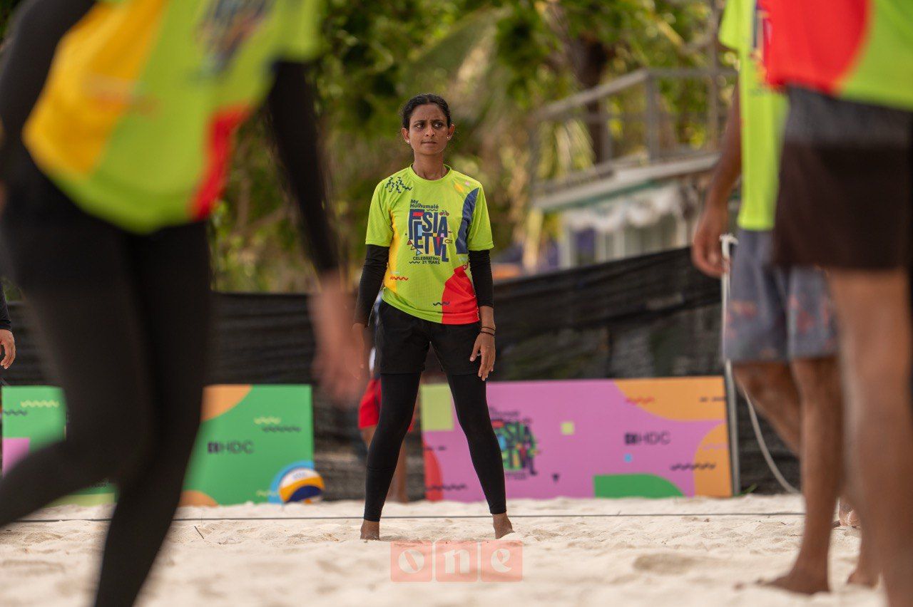 ވަން ފޮޓޯ: 