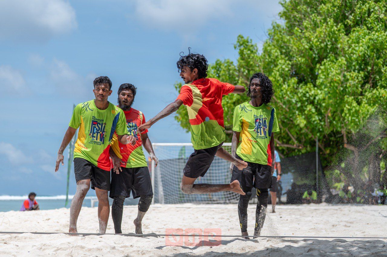 ވަން ފޮޓޯ: 