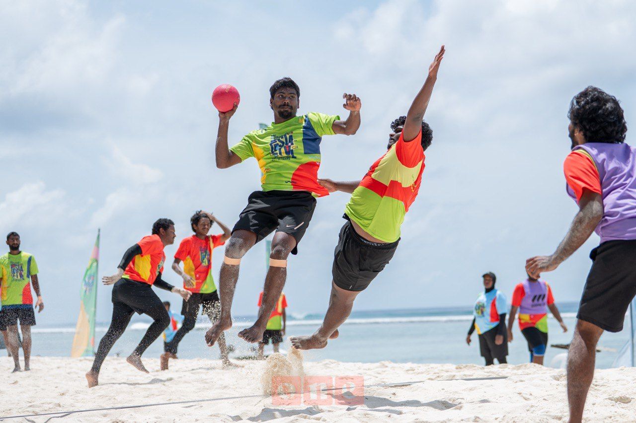 ވަން ފޮޓޯ: 