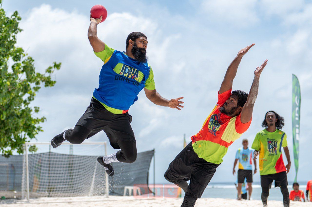 ވަން ފޮޓޯ: 