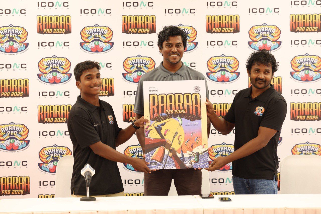 RaaRaa Pro rasmeekoh iulaanukoh, Poster dhakkaalaifi 