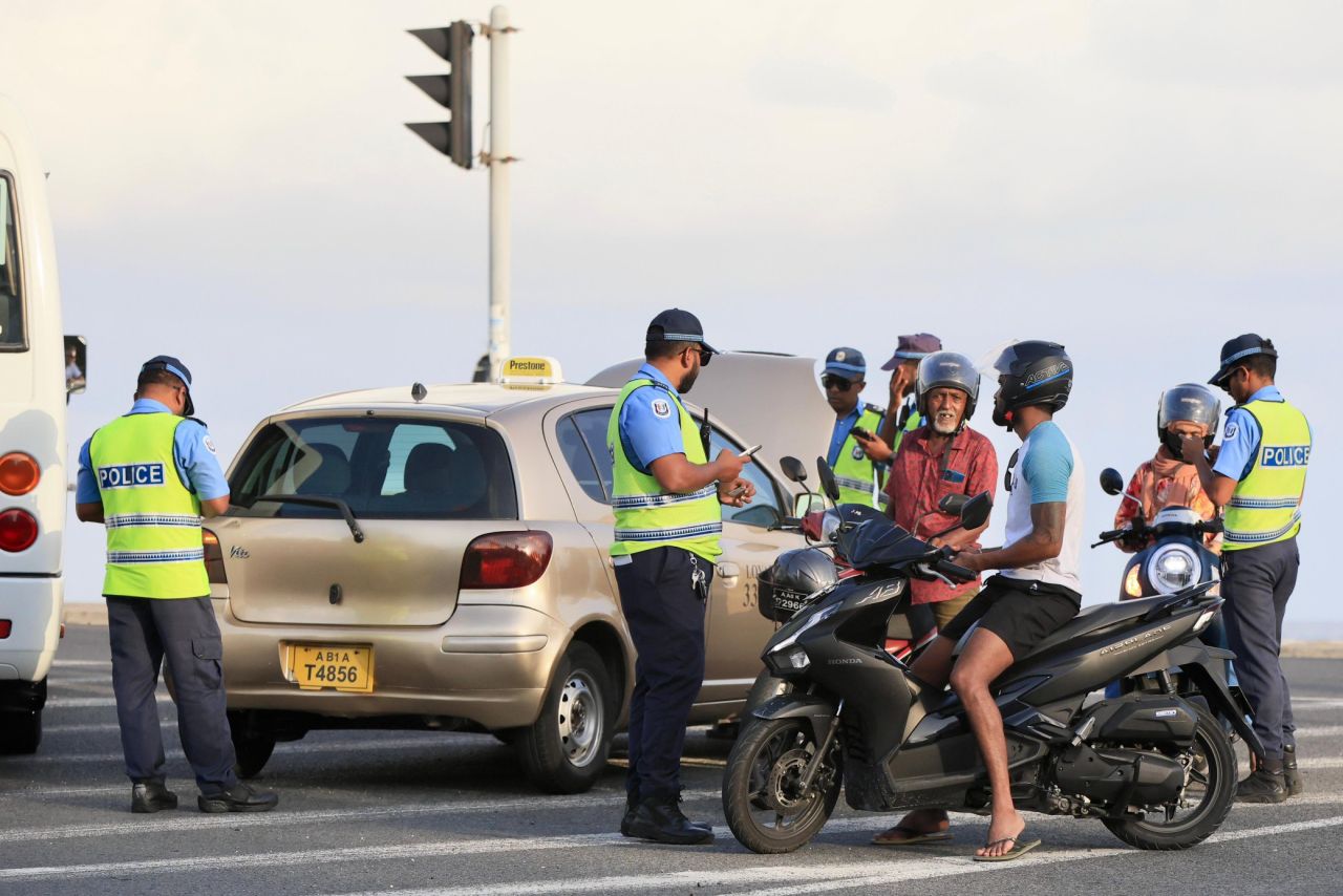 Manaa vaguthuthakugai vehicle dhuvvi 11 meehaku joorimanaa kohfi