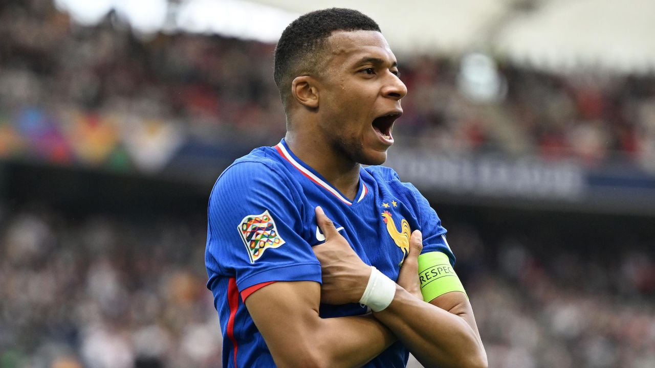 Mbappe ge vidhumaaeku France ah nations league ge 3 vana 