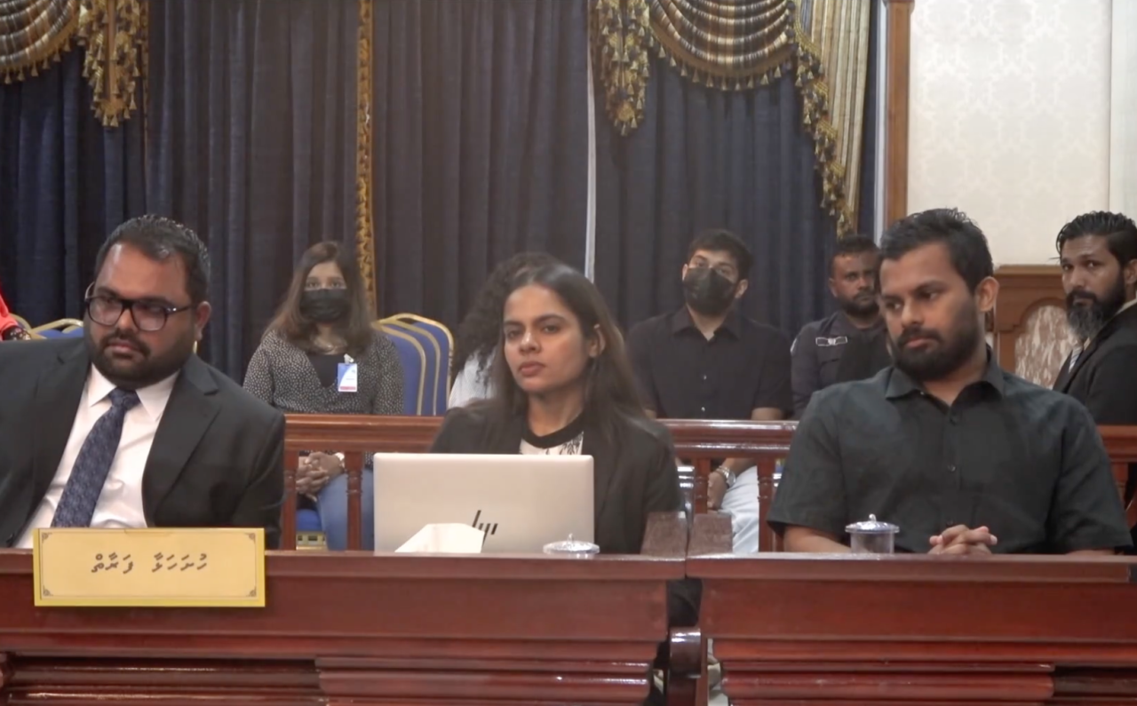 Supreme court ah hushahelhi Shamaan ge bandhu massalaige adu ehunthah nimumakah, dhen othee hukum kurun 