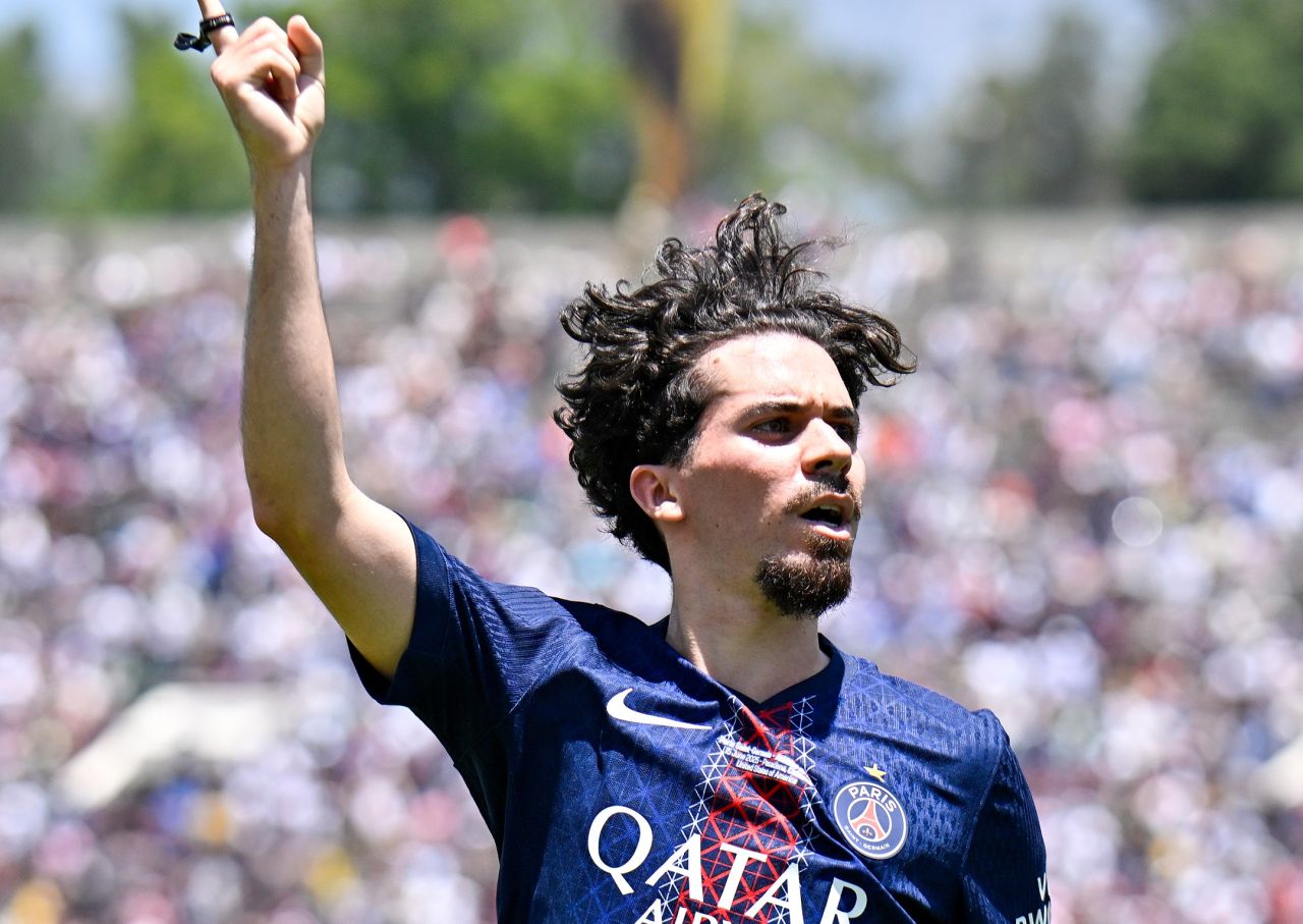 Europe ge champion PSG maa varugadha, Atletico balikuree bodukoh 