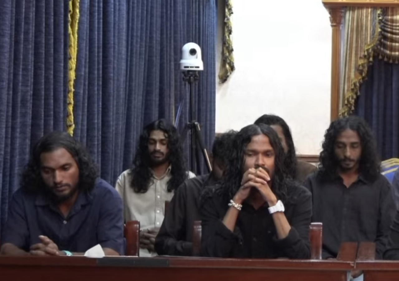 Anas ge maru: Dhauvaa libey meehun bandhu kuran hukumkohfi