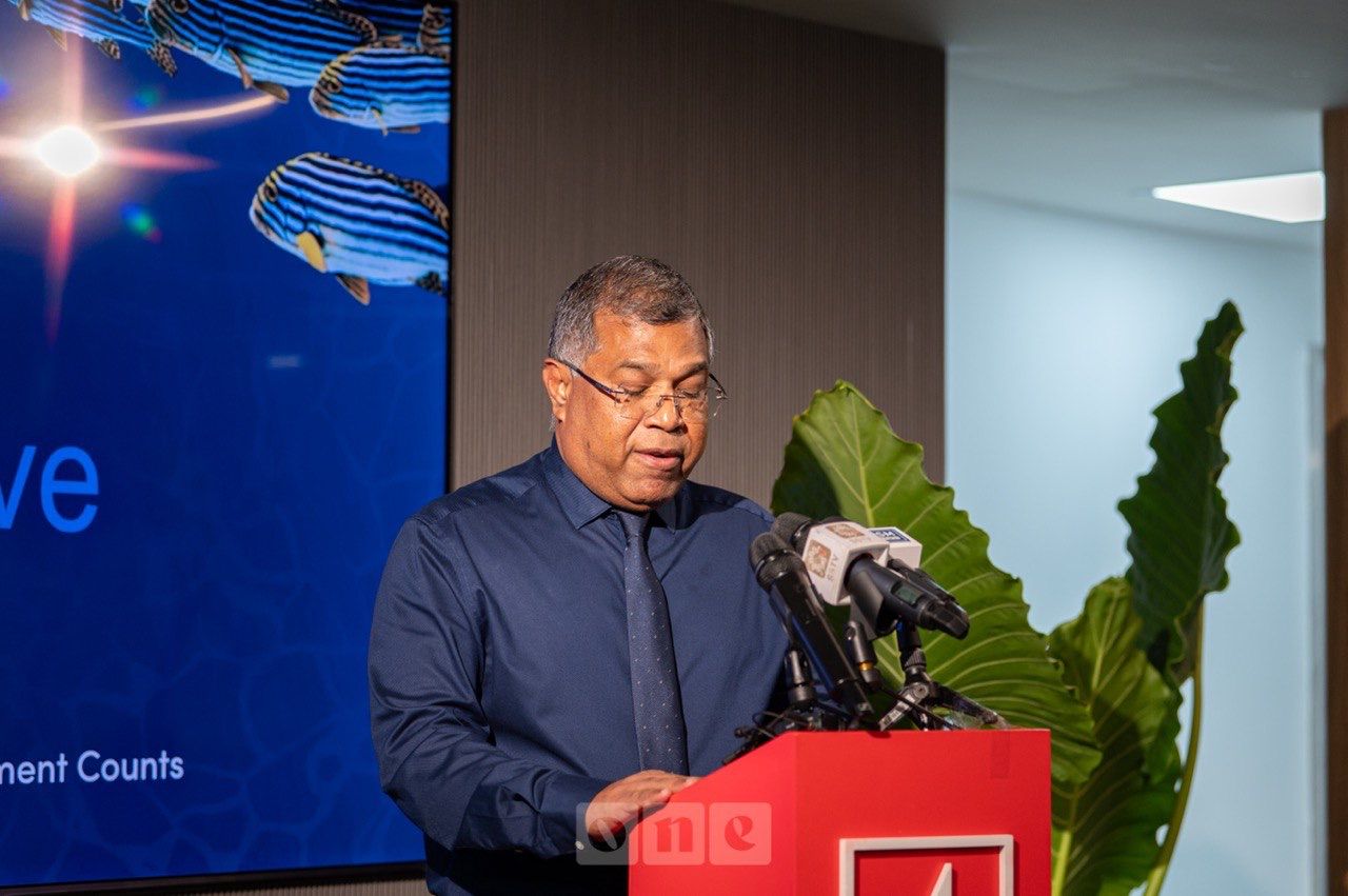 ވަން ފޮޓޯ: ބީއެމްއެލުން އީއެންވީ ޕޮސް ތައާރަފުކުރުން