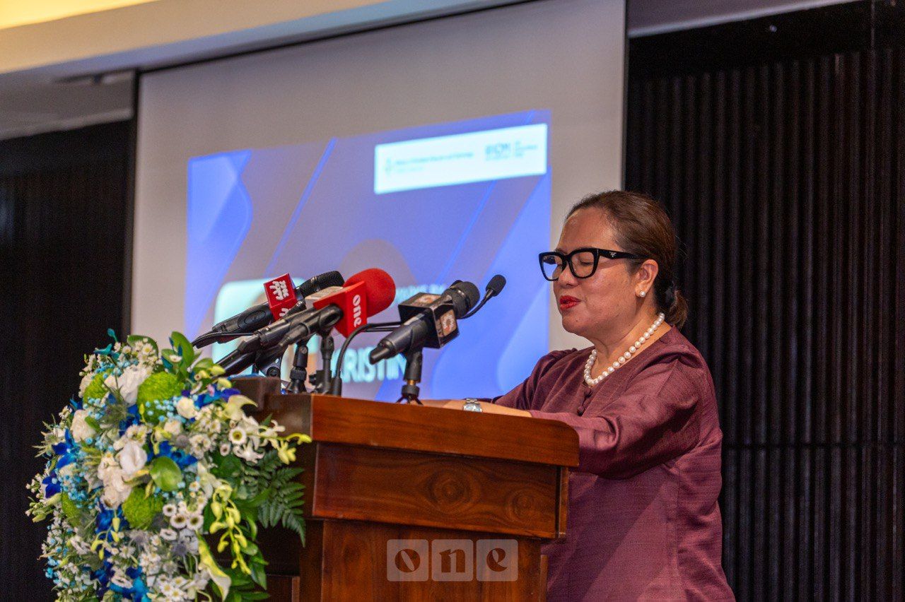 ވަން ފޮޓޯ: ބިދޭސީ މަސައްކަތްތެރިންގެ ޝަކުވާ ހުށަހަޅާ ހާއްސަ ސެންޓަރާއި އޮންލައިން ޕްލެޓްފޯމު އިފްތިތާހުކުރުން 