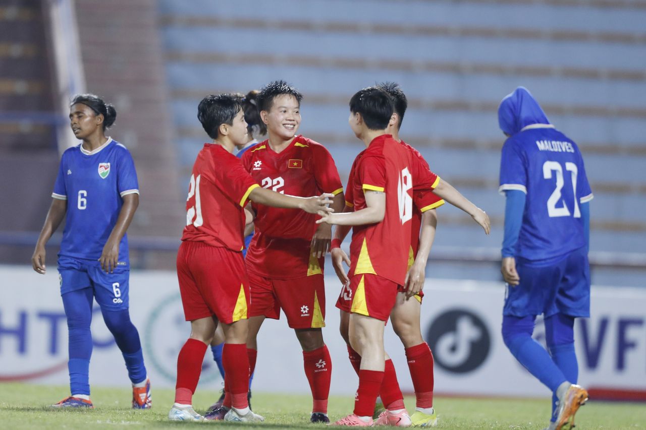 Vietnam aa dhekolhah Raajjeyge anhen team in varugadha hiyyvareh 
