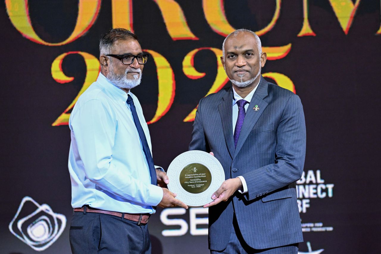ފޮޓޯ: ރާއްޖެ-ސިންގަޕޫރު ބިޒްނަސް ފޯރަމް