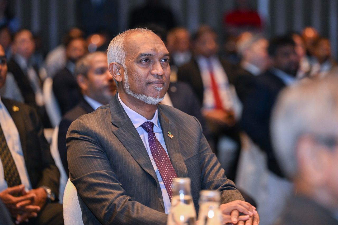 ފޮޓޯ: ރާއްޖެ-ސިންގަޕޫރު ބިޒްނަސް ފޯރަމް