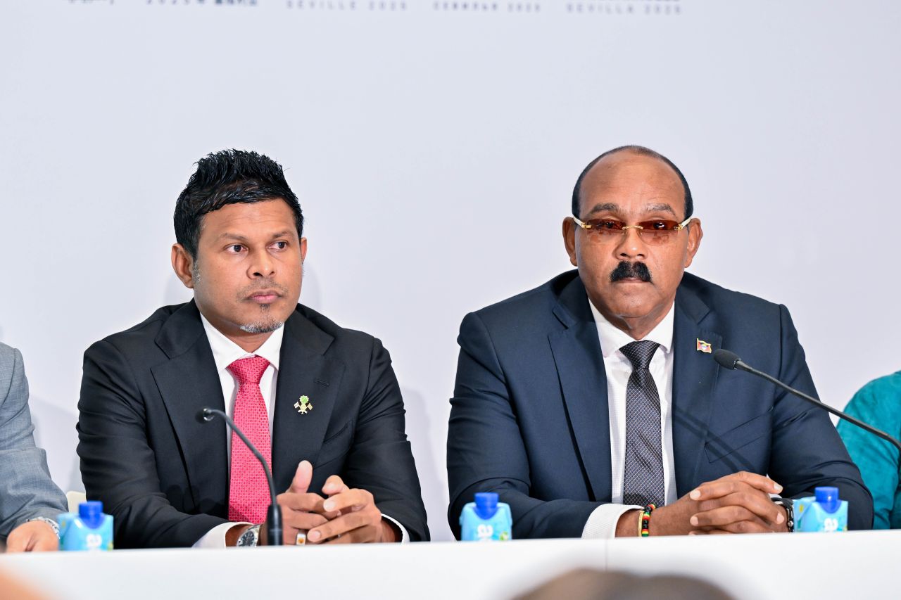 ފޮޓޯ: އެފްއެފްޑީ4 ގެ ޑެޓް ސަސްޓެއިނަބިލިޓީ ސަޕޯޓް ސާވިސްގައި ނައިބު ރައީސް ބައިވެރިވެވަޑައިގެންނެވުން 