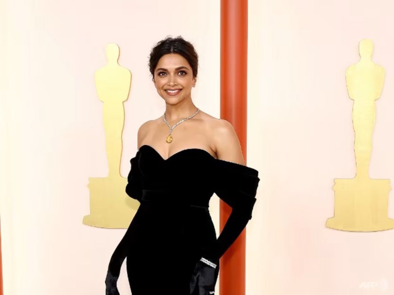 Deepika Padukone receives Hollywood Walk of Fame star