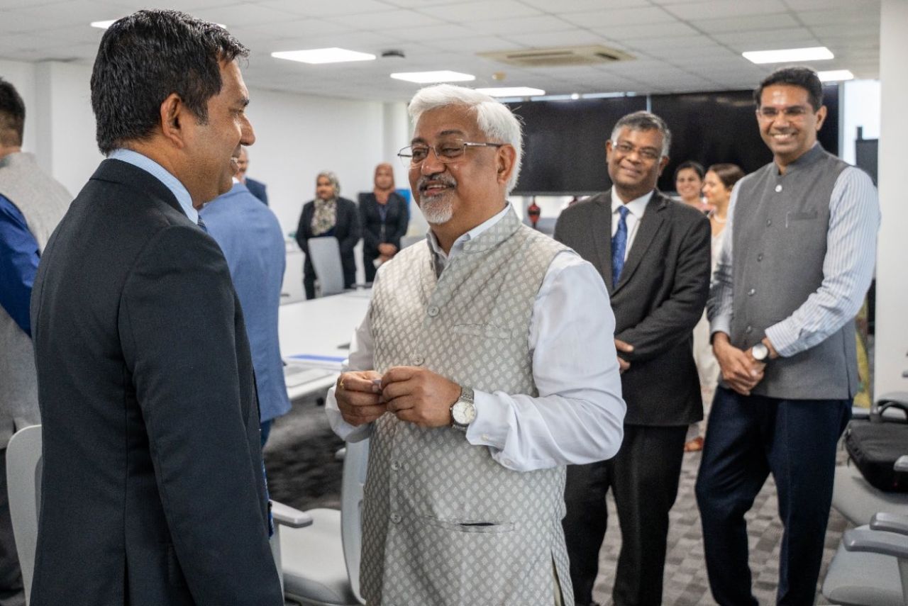 Viyafaareege gulhun ithurah badhahi kuran India aaeku mashvaraa kohfi 