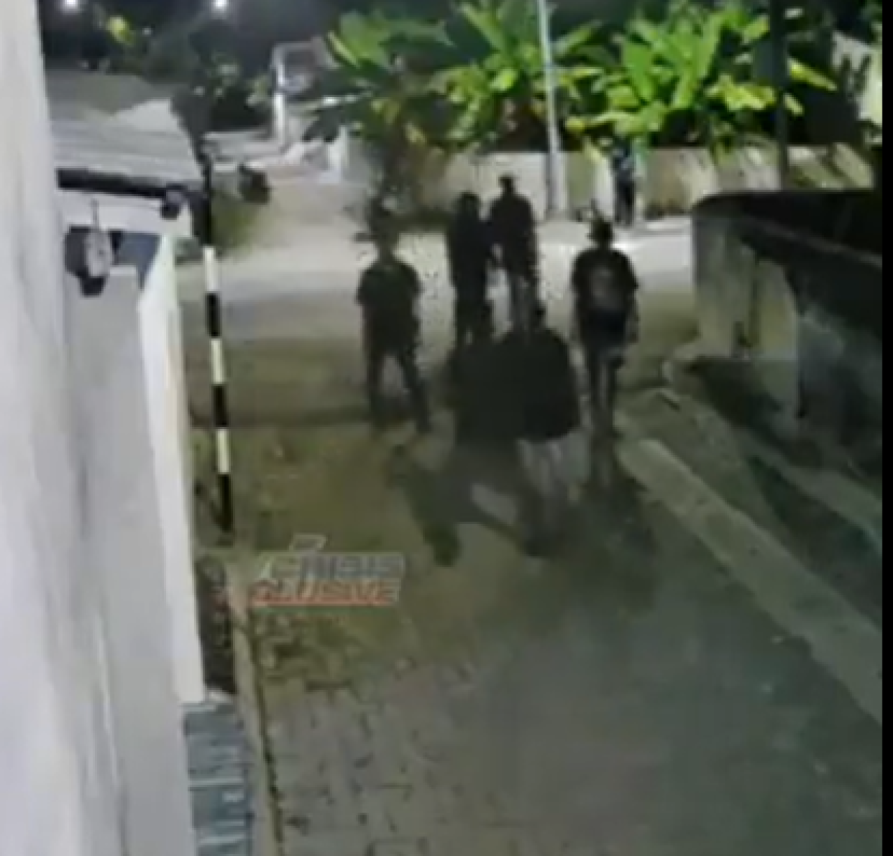 Hulhumeedhoo gai hingi maaraamaaree ehgai meehakah aniyaathakeh 