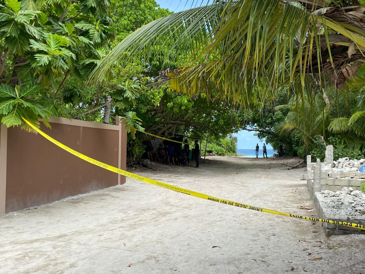 Maalhos maru: rashuge athirimathi balaifaas kuranee
