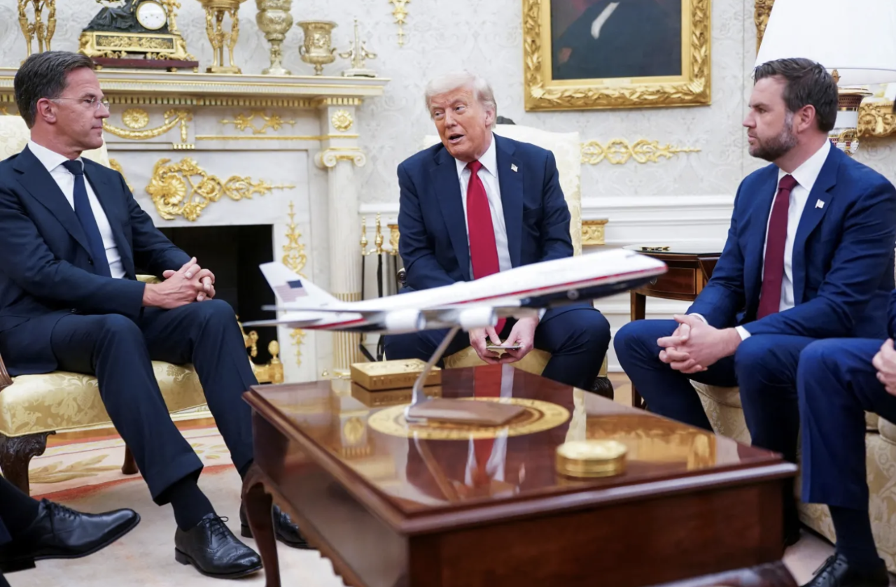 50 dhuvas therey gotheh nunimmaifi nama 100% tariff eh Russia in nagaanan: Trump
