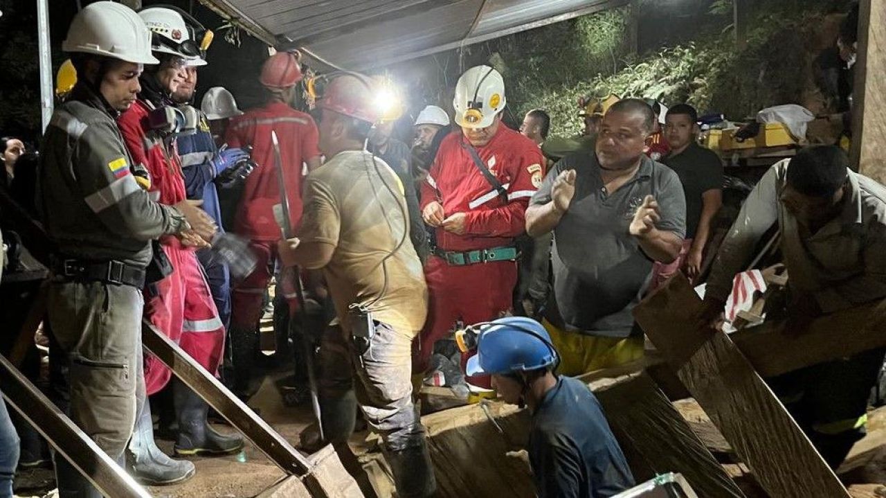 Colombia ge mine ehggai thaashivee 18 meehun 18 gadi iru fahun salaamaikohffi