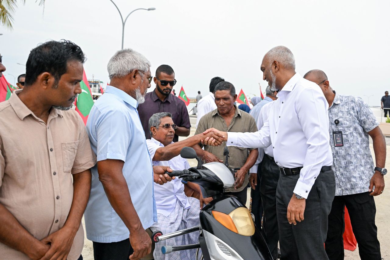 January mahu Velidhoo gai seaplane platform eh gaaimu kohdheynan: Raees 