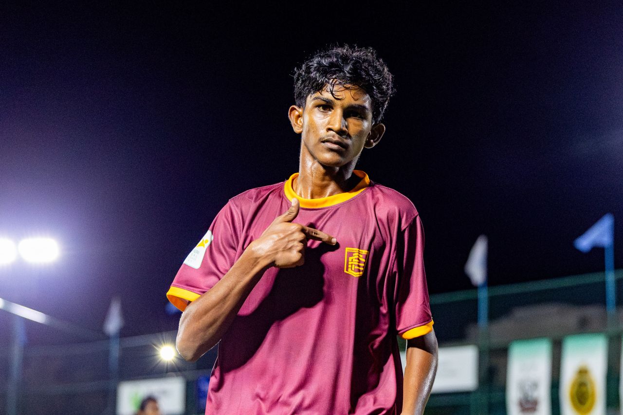 Laamehi Ekuveri Futsal Challenge: Ifhaams aai Comienzo mubraaraiyy feshee molhakun 