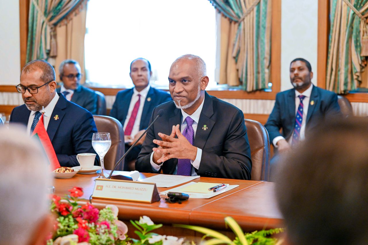 ފޮޓޯ: ރާއްޖެ އާއި އިންޑިއާއާ ދެމެދު ރަސްމީ މަޝްވަރާތައް ކުރިއަށްގެންދިއުން 