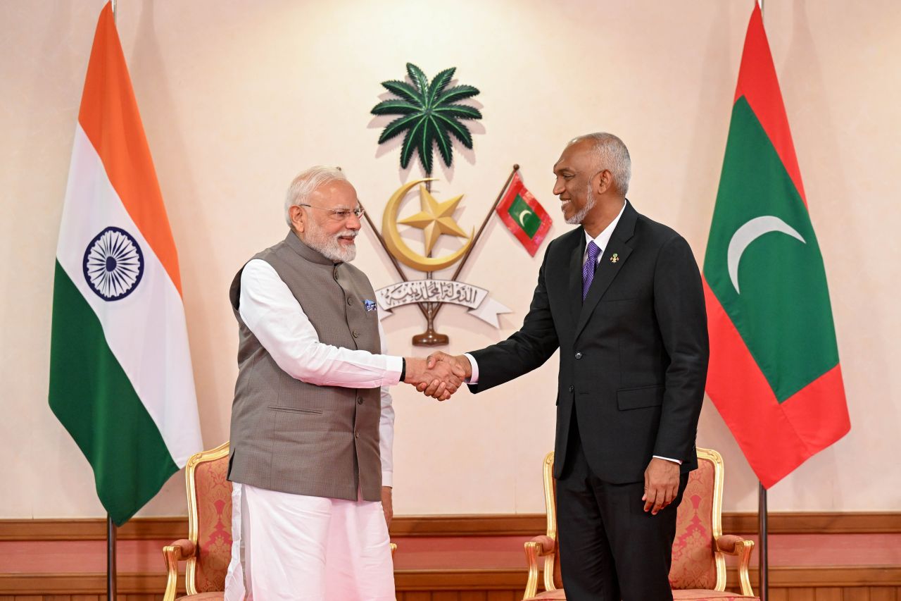 Raajje aai India ge gulhumuge misaalakah Modi dhekkevee ''Masala'' aai Mashuni