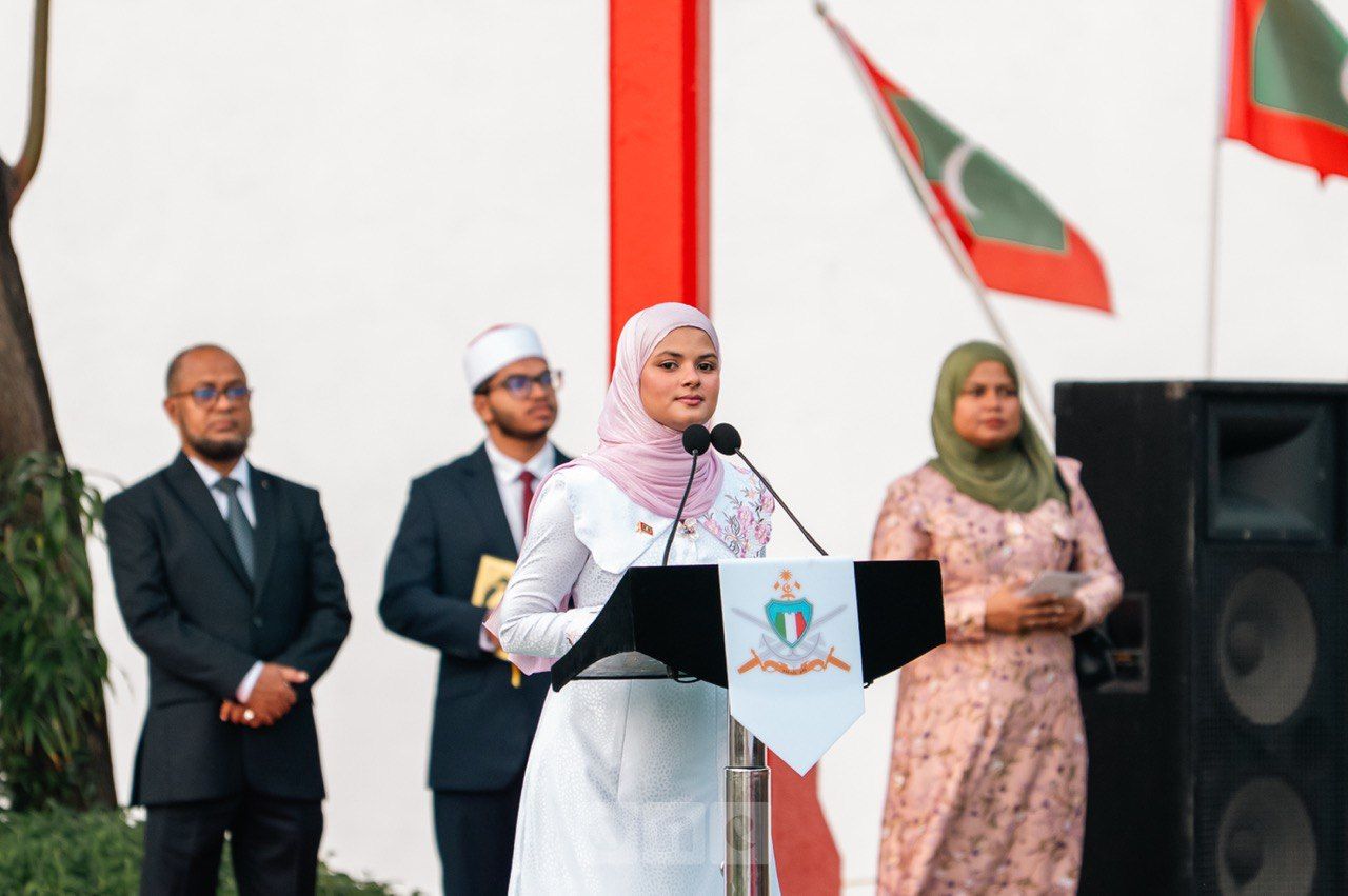 ވަން ފޮޓޯ: މިނިވަން ދުވަހުގެ ދިދަ ނެގުމުގެ ރަސްމިއްޔާތު