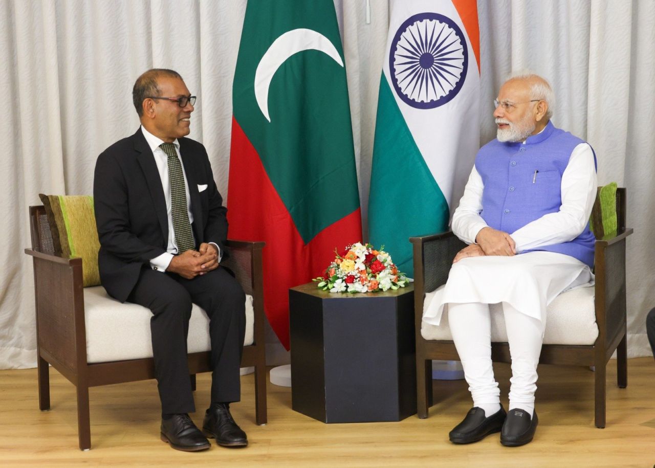 Modi, Raees Nasheed aa bahdhalu kuravvaifi