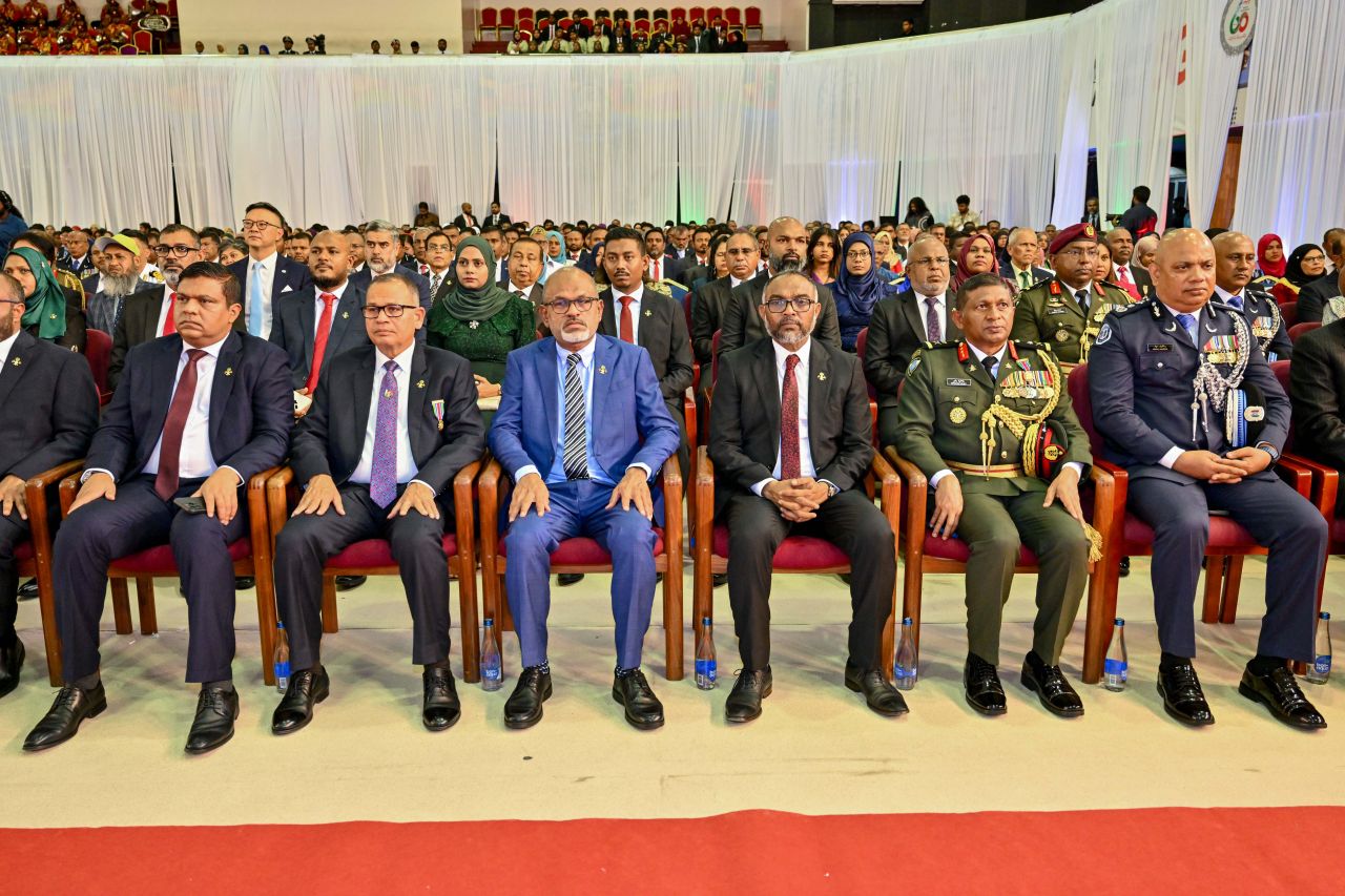 ފޮޓޯ: މިނިވަން ދުވަހުގެ ރަސްމީ ޖަލްސާ
