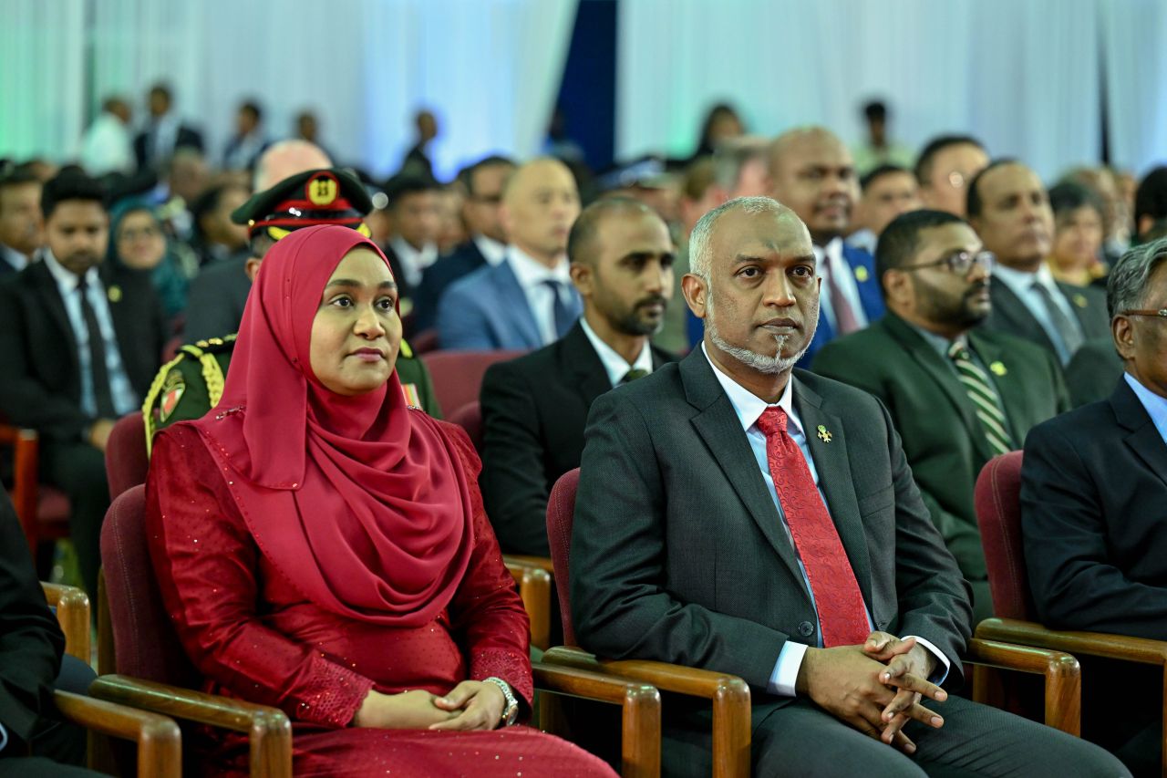 ފޮޓޯ: މިނިވަން ދުވަހުގެ ރަސްމީ ޖަލްސާ