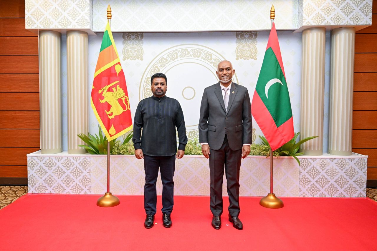 Lanka ge Raees, Raajje ah kurevvi dhathurufulhu ninmavailavvaifi 