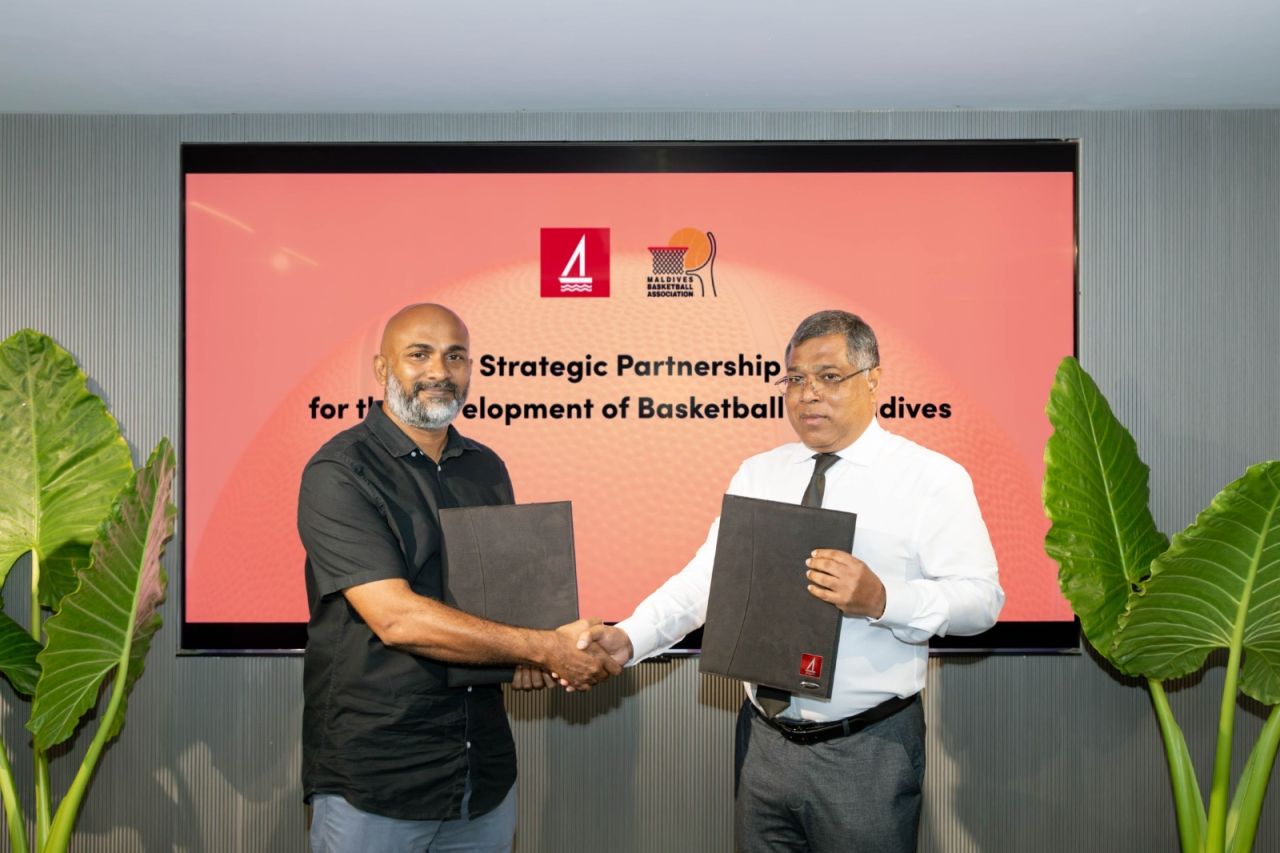 BML ge eheegai Basketball arena eh tharaggee kuranee 