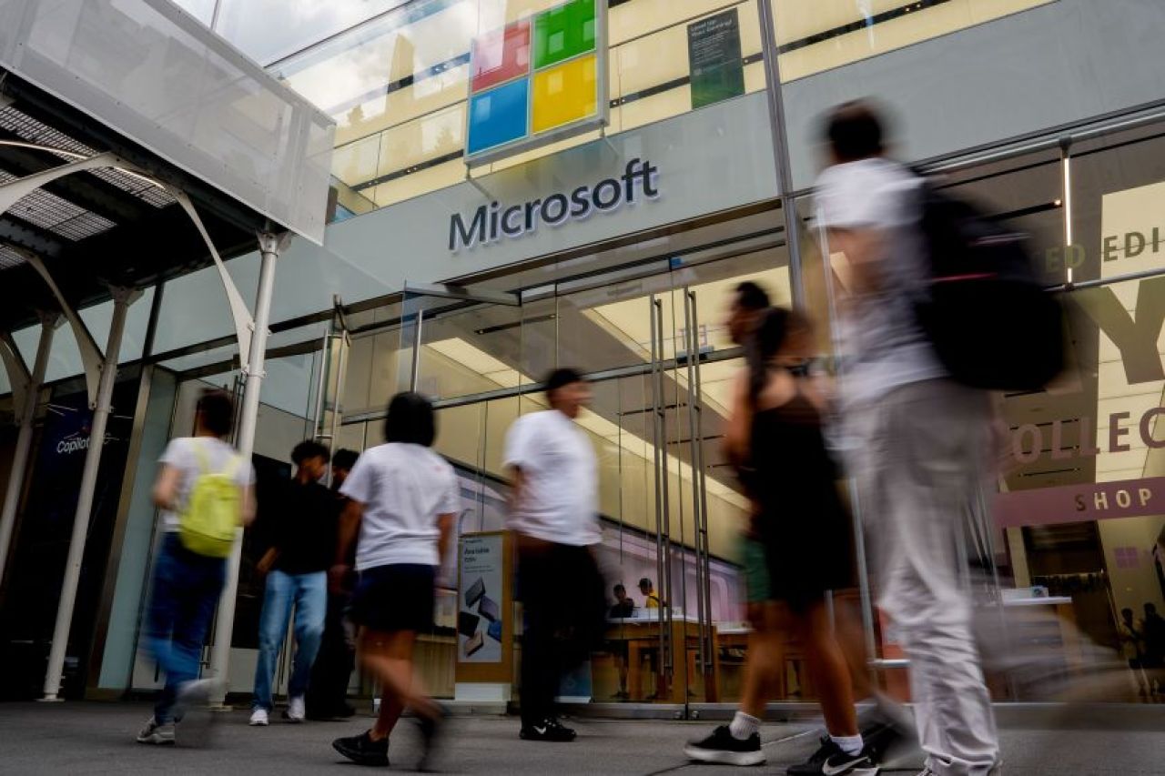 Microsoft in muvahzzafun ofeehah nerey dhuvas ithurukuranee