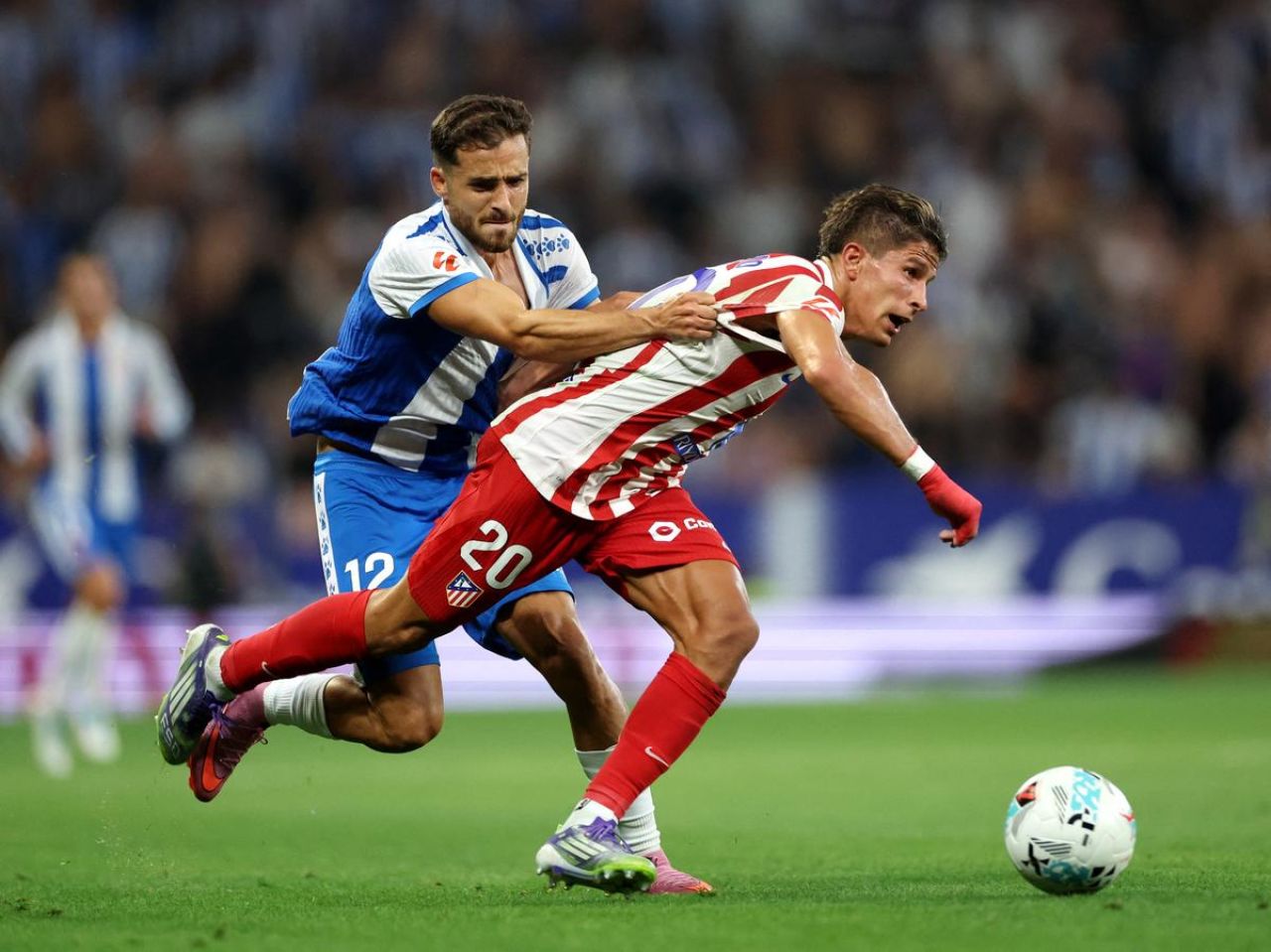 Espanyol ayydhashuve, Atletico ge feshun dhiyaee goaskoh 