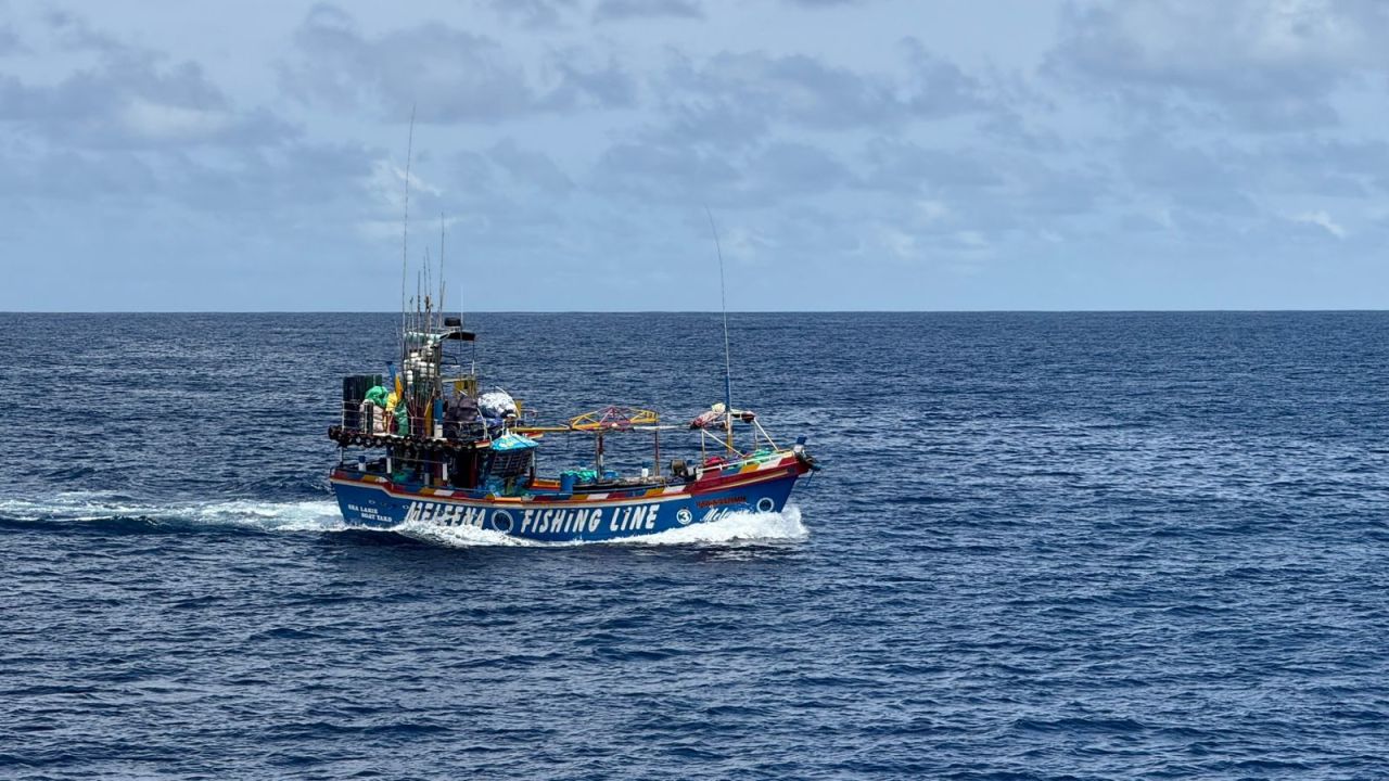 Raajje sarahahdhah vadhe ulhunu mas boat eh hifaattaifi